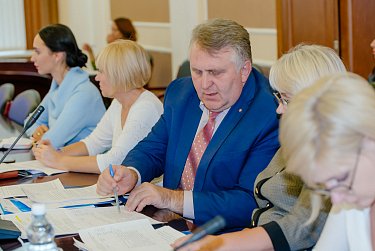 Запретят ли продажу алкоголя в общепитах?